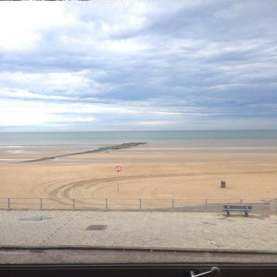 Bord De Mer Saint-Idesbald Exterior foto