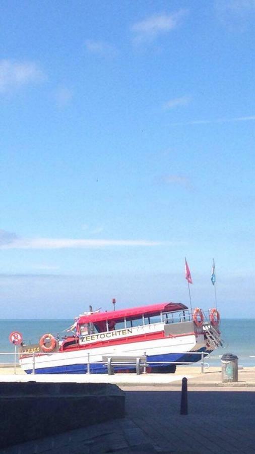 Bord De Mer Saint-Idesbald Exterior foto
